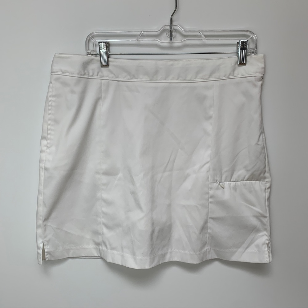 Greg Norman Skort Size 10 White Pockets Stretch Zip Casual Golf Tennis Womens